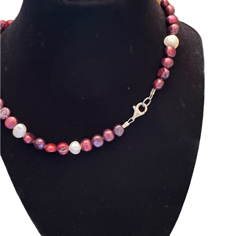 Necklace - Picture 4 of 4